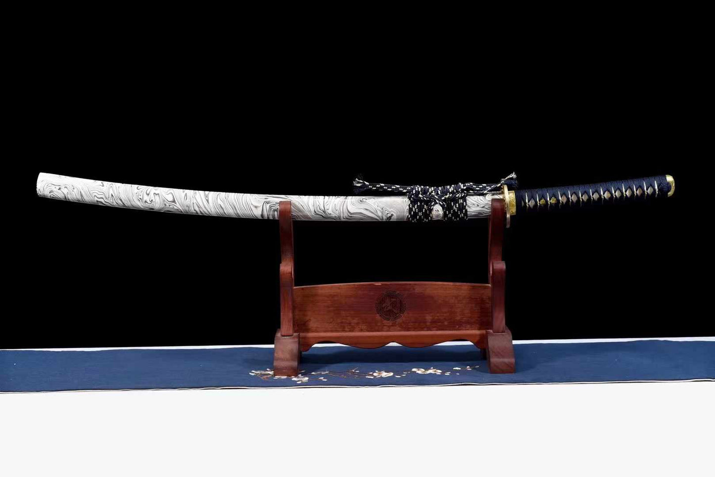 T10 Wave Katana with Mirror-Polished Finish