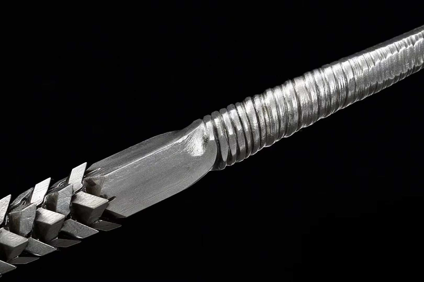 Hand Forged Dragon Scale Sword breaker 609 Pattern Steel